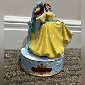 Rare vintage Anastasia music box